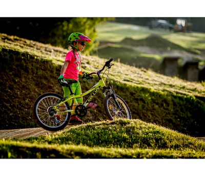 KITER 50 NEON YELLOW 24"