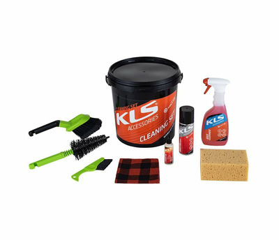 Cleaning set