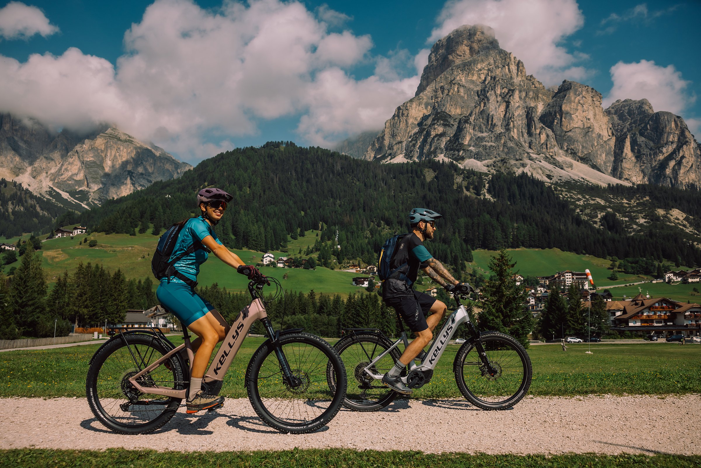 How to pack for a full-day bike ride: practical tips for cyclists