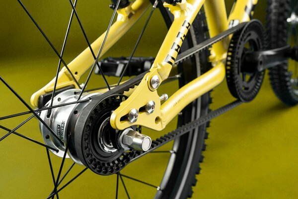 NAGA AIR BELT YELLOW 20" 3.
