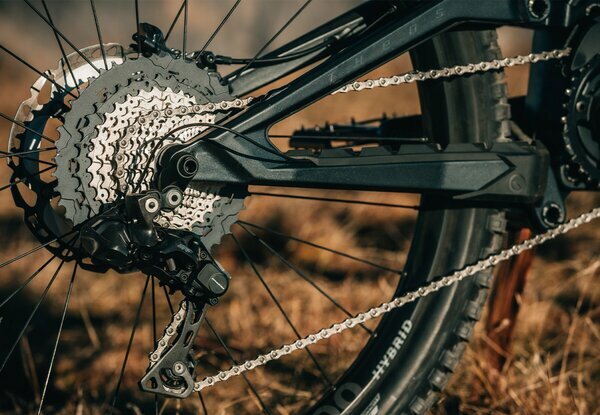 THEOS F90 SH 29/27.5" 820 Wh 5.