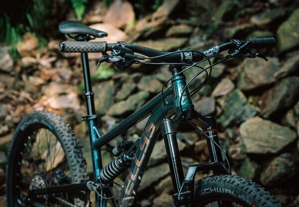 SWAG 50 EMERALD GREEN 29"/27.5" 5.