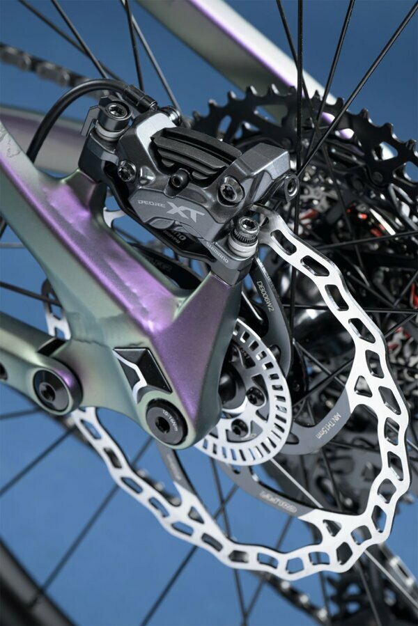 THEOS AX70 AURORA BOREALIS 29" 800 Wh 4.