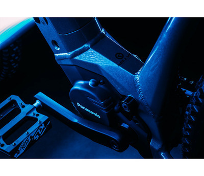 TAYEN R10 P AZURE 27.5" 725Wh