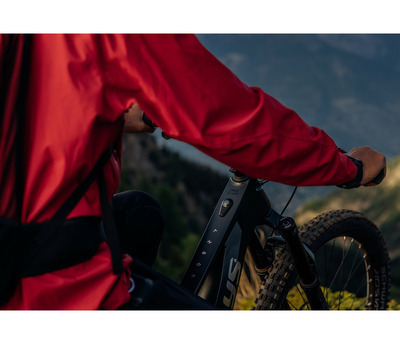 THEOS F70 SH 29/27.5" 725 Wh