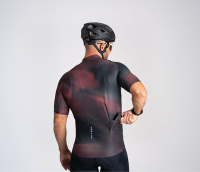 VANTA burgundy