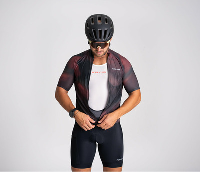 VANTA burgundy