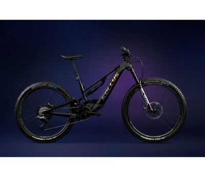 THEOS F100 SH 29/27.5" 825 Wh