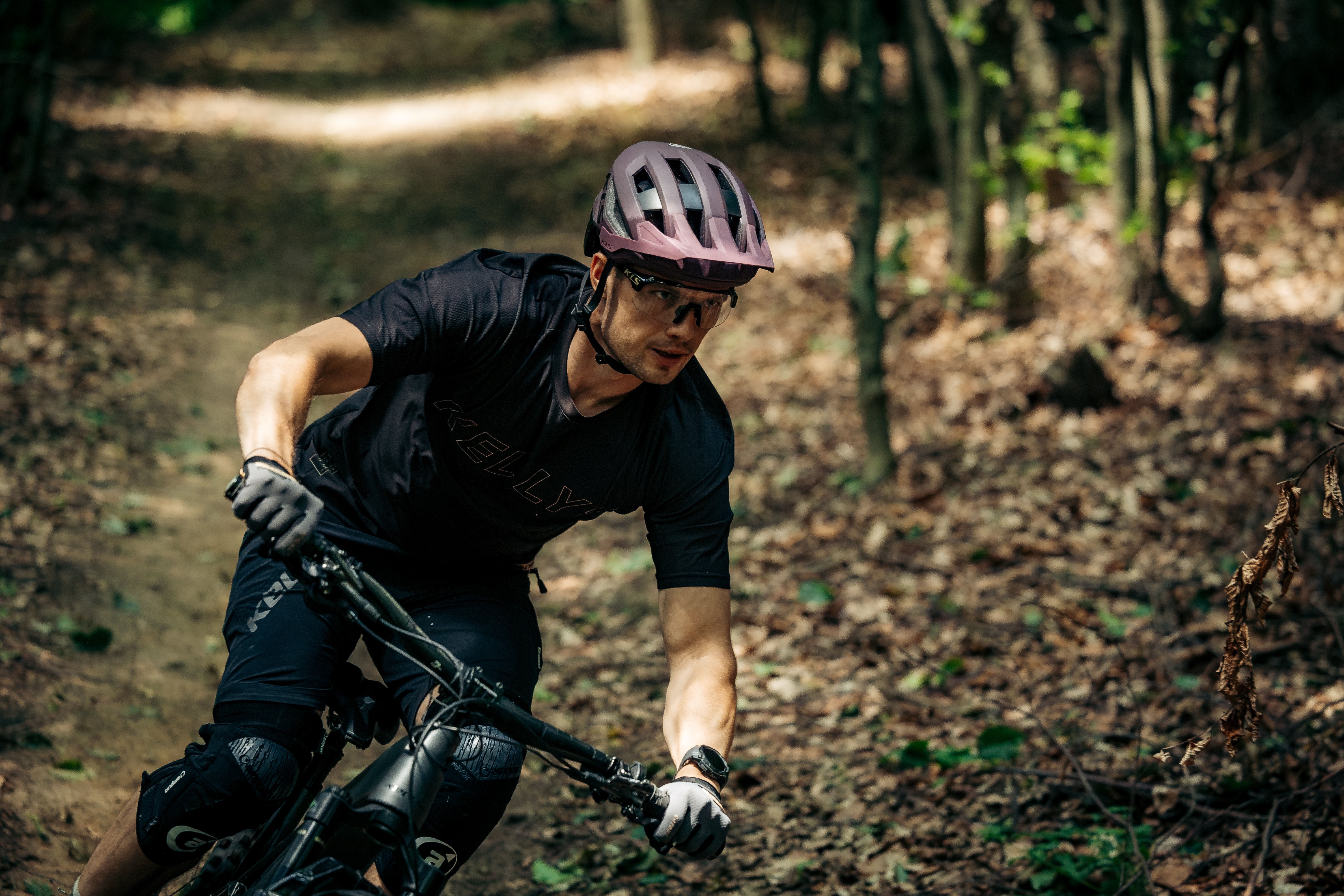 ŠATY DĚLAJÍ ČLOVĚKA, I CYKLISTU