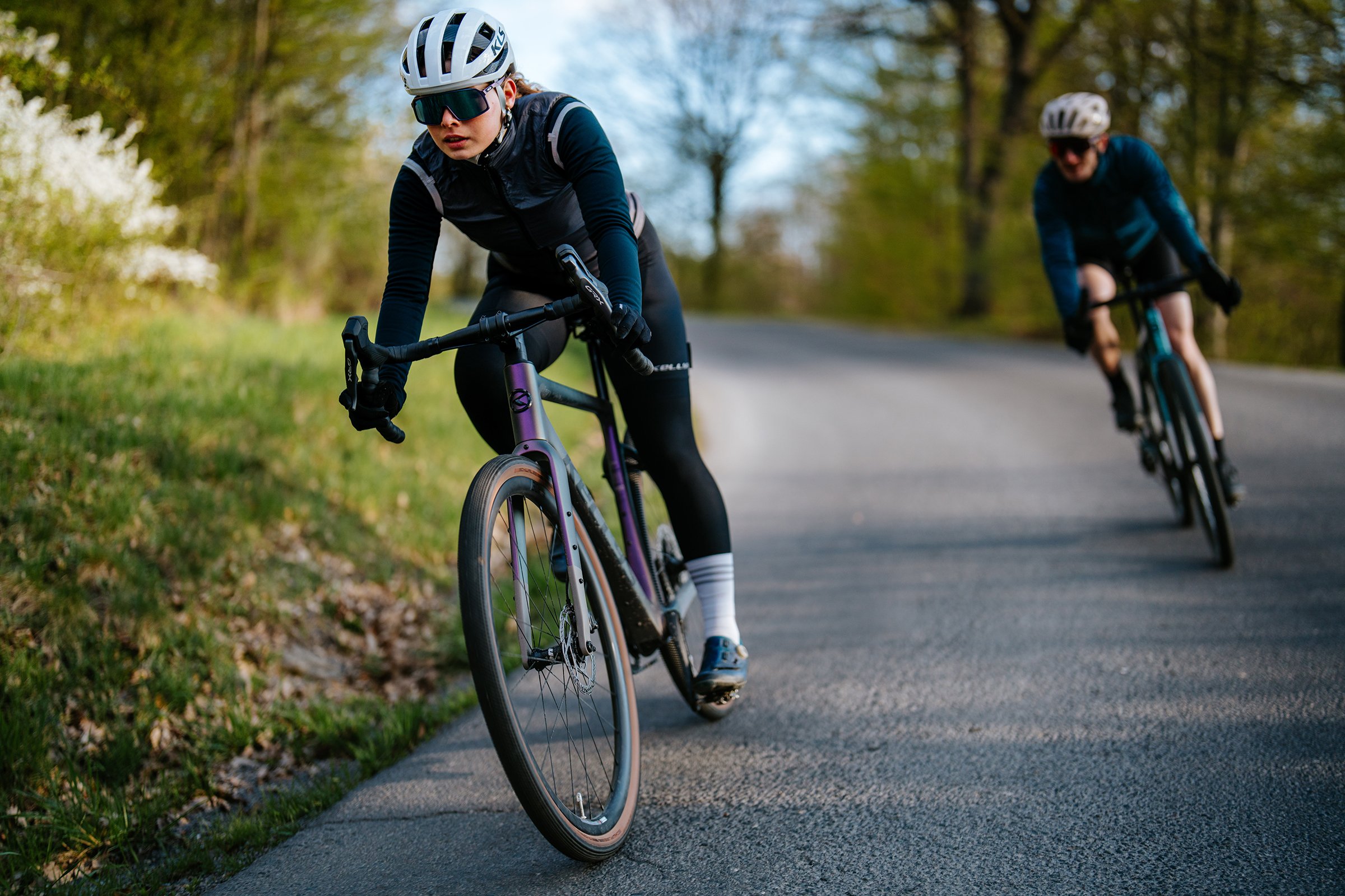 GRAVEL OR MOUNTAIN BIKE? WHICH IS THE BETTER CHOICE FOR SUMMER RIDING?
