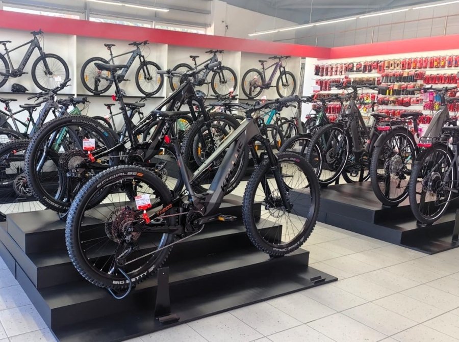 Kellys Factory Store