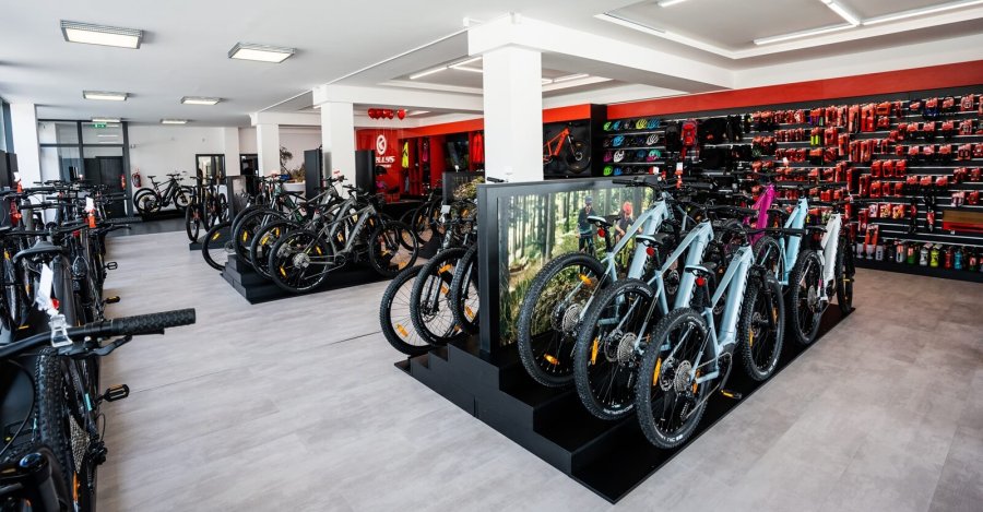 Kellys Factory Store