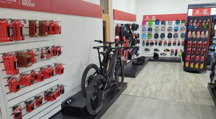 Kellys Factory Store